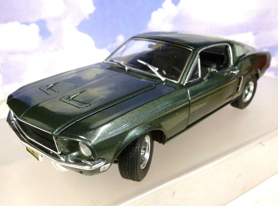 GREENLIGHT DIECAST 1/18 "BULLITT" 1968 FORD MUSTANG GT FASTBACK STEVE MCQUEEN - Image 1 of 4