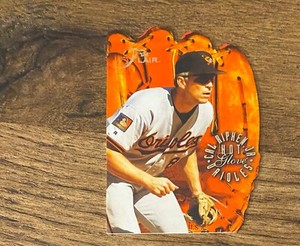 1994 Flair Hot Glove #8 Cal Ripken Jr. Die Cut HOF #P5312