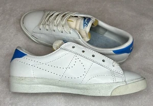 Womens VTG 1981 Nike Raquette 5.5 White Blue Tennis Court OG Shoes 1980's Taiwan - Picture 1 of 10