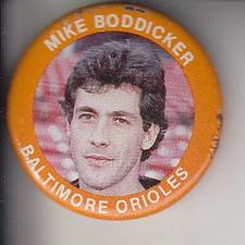 1984 Baltimore Orioles Fun Foods Pins Orioles Baseball Card #121 Mike Boddicker