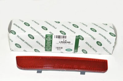 LAND ROVER RANGE ROVER L322 REAR BUMPER REFLECTOR - LH NEW GENUINE # LR006349 - Image 1 of 2