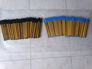 Lotto / Stock Penne Staedtler Nere & Blu 69 + 79 = 149 Pezzi Leggere Descrizione - Foto 1 di 8