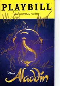 Playbill de reparto autografiado firmado por Disney Aladdin - Imagen 1 de 2