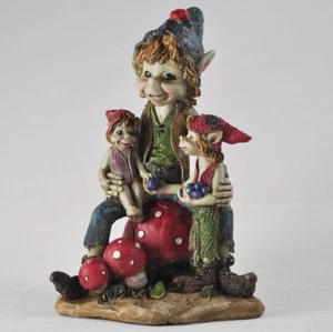 Pixie Family Garden Or Home Decor Figurine - Picture 1 of 5