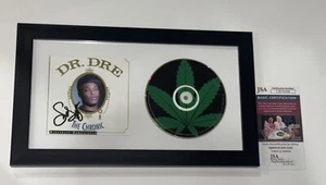 CD FIRMADO POR SNOOP DOGG ENMARCADO EL CRÓNICO DR. DRE DOGGY DOG CERTIFICADO DE AUTENTICIDAD JSA - Imagen 1 de 1