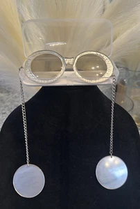 Vintage 1970s Je-Dol Sunglasses with Chain & Attached Earrings | Retro Fashion - Picture 1 of 2