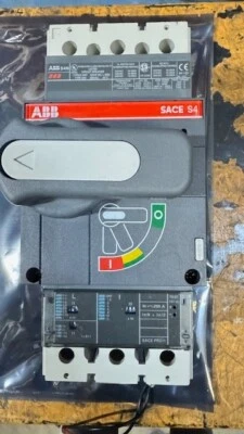 Disyuntor de 3 polos ABB SACE S3N 600 V GEMINI GXL PET CT PHILIPS Foto 1 de 2