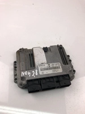 Centralina motore RENAULT SCÉNIC II JM0/1 ECU 8200601334 0281013366 22551281 - Immagine 1 di 4