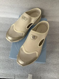 Easy Street Damen-Sneaker Größe 8M elfenbeinfarben/goldfarben, bequem, leicht - Bild 1 von 6