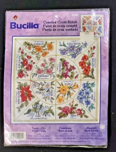 Bucilla "Fiori del mese" Kit punto croce contati #42981 2001 - Sigillato - Foto 1 di 3