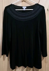 Travelers By Chicos Size 2 Pullover Solid Blk 3/4 sleeves Scoop Embroidery Top - Picture 1 of 3