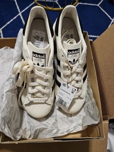 Size 6 - adidas Superstar Cloud Cream And Black - Picture 1 of 6