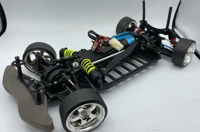 Per parti di ricambio Telaio Tamiya TB03 TB-03 IFS con motore brushless ed ESC - Immagine 1 di 4