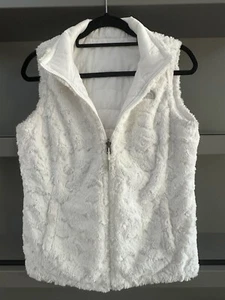 Vest - Picture 1 of 5