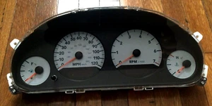 Cuadro de instrumentos Grand Caravan Town & Country 2005 OEM 208 k. 05082550AC - Imagen 1 de 7