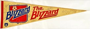 1981 TORONTO BLIZZARD TEAM SIGNED 12X30 PENNANT NASL SOCCER - Picture 1 of 1