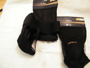 Sports Protection Abdo Guard Hockey or Cricket - Picture 1 of 5