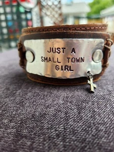 Just a small town girl Leather Stamped Silvertone Bracelet Christian Girl Teen - Bild 1 von 6