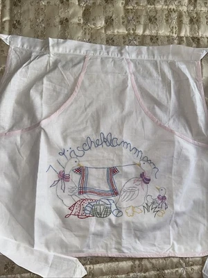 Wäscheklammer Schürze Halbschürze Baumwolle Handarbeit Bestickt Weiß Gänse - Bild 1 von 4