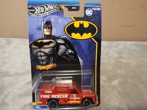 Hot Wheels Silver Series Batman JBY16 HW RAPID RESPONDER Rescue 10/20 1:64 ~NEW - Picture 1 of 8