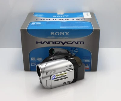 SONY HANDYCAM DCR-DVD92E CAMCORDER BOXED DVD DISC VIDEO CAMERA - Image 1 of 4