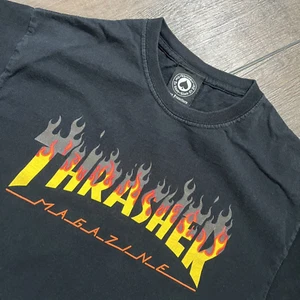 Thrasher Magazine Tshirt Medium Black Fire Logo Print Skater Shirt Music Tee - Picture 1 of 6
