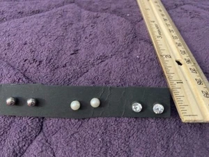 3 PAIRS OF POST EARRINGS E36 - Picture 1 of 1