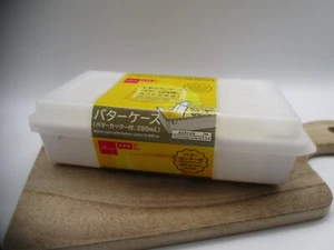 DAISO JAPAN Butter case 280ml with butter cutter made in JAPAN - Picture 1 of 3