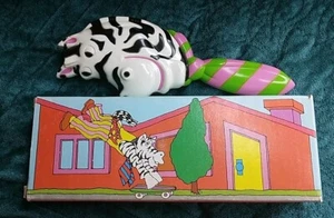 Avon ZANY ZEBRA Children's Hair Brush with Box NOS Vintage 1970's - Picture 1 of 10