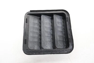 2004-2024 NISSAN TITAN REAR LEFT SIDE QUARTER PANEL AIR PRESSURE VENT GRILLE OEM - Image 1 of 4