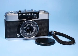 Olympus Pen EE-3 35mm Film Half Frame Camera D.Zuiko 28mm f/3.5 Lens * Excellent - Picture 1 of 7