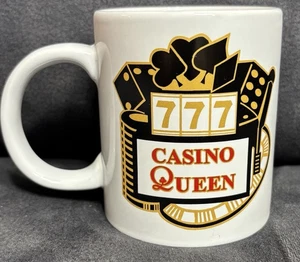 Vintage Casino Queen Tasse Kaffeetasse Spielautomat 777 Würfel Poker Chips Glücksspiel - Bild 1 von 6