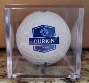 Durkin Company Logo Golfball - Callaway - in Vitrine - Bild 1 von 1