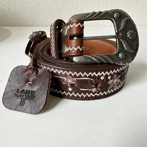 NUEVAS Botas Lane LANDRUM Cinturón Occidental M Bordado Cuero Marrón Vaquero Vaquera - Imagen 1 de 11