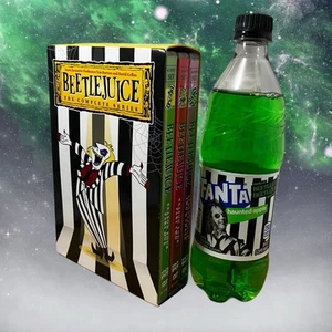 Beetlejuice The Complete Series Seasons 1,2,3 & 4 DVD 12-Disc Set + FANTA Drink - Foto 1 di 8