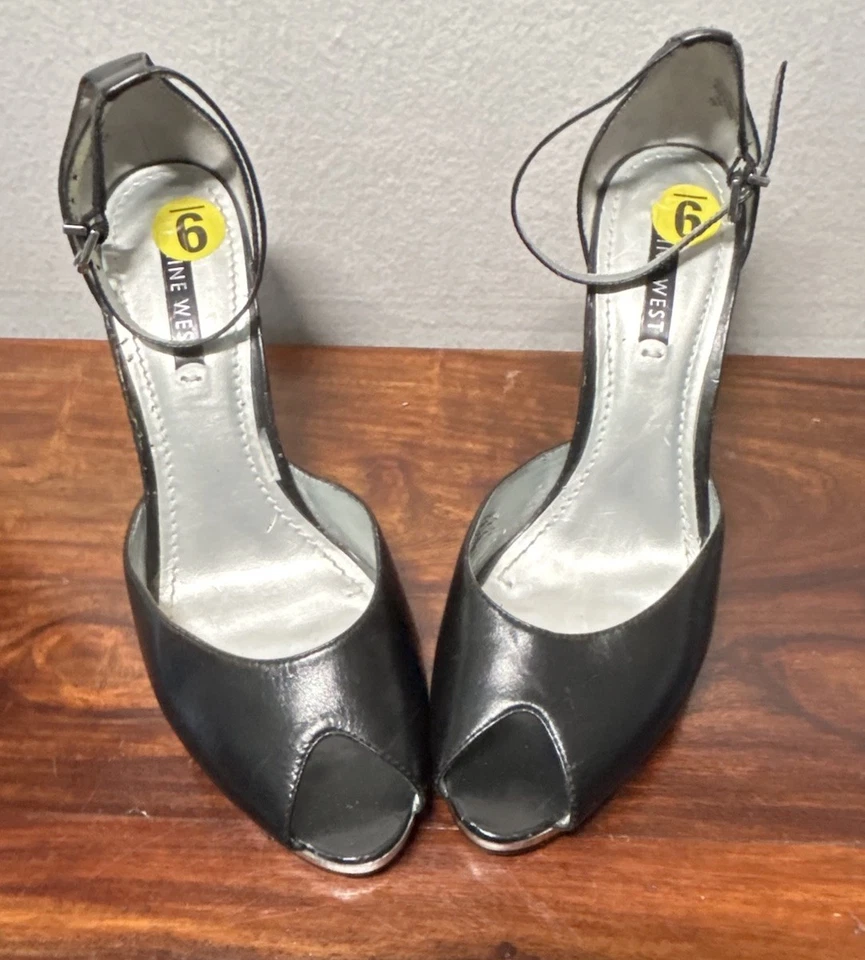 NINE WEST CORREA DE CUERO NEGRO PUNTERA ABIERTA TACÓN BLOQUE Talla 9 Foto 1 de 4