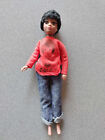 VINTAGE 1971 HASBRO THE WORLD OF LOVE SOUL 9" PUPPE ~ Jeans mit rotem Oberteil