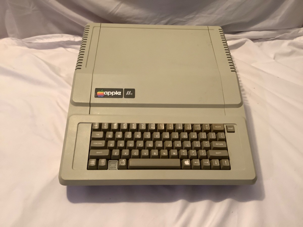 Apple IIe Vintage Home Computers for sale | eBay Apple IIe Vintage Home Computers for sale | eBay