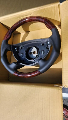 Volante Mercedes-Benz W211 Sport cuero liso genuino gris MADERA DE NOGAL Foto 1 de 4