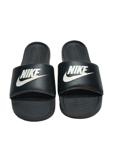 Sandali Nike Victori One uomo bianchi neri slides CN9675 002 Athletic Sports taglia 8