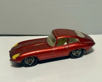 Lesney Matchbox - No 32 Jaguar E Type - Image 1 of 4