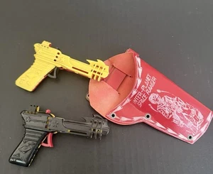 Vintage Inter Planet Rocky Jones Space Ranger Ray gun Holster&clicker guns - Picture 1 of 14