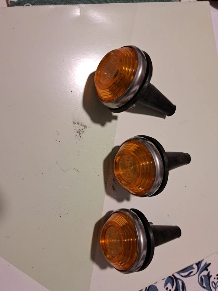 Gemme Laterali Fiat Aric 33 101 131 Fiat Gem Juwel - Immagine 1 di 1