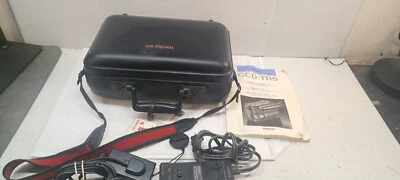 复古索尼 CCD-TR5 Handycam 摄像机 硬壳,ac-v30 充电器, 手动 — 第 1/4 张图片