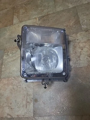 04 05 06 07 2008 09 Cadillac SRX LH Left Driver Side Front Bumper Fog light OEM - Image 1 of 4