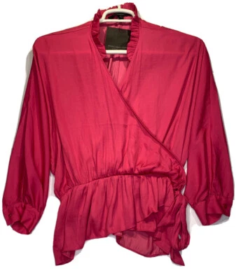 Blusa Andrew Marc New York Rosa Imitación Envoltura Cuello en V Volantes, Para Mujer Talla XS, NUEVA Foto 1 de 3