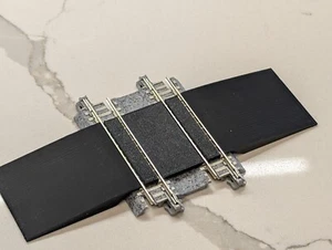 N Scale Railroad Crossing Set for Kato Double or Single Tack Model Railroads - Picture 1 of 2
