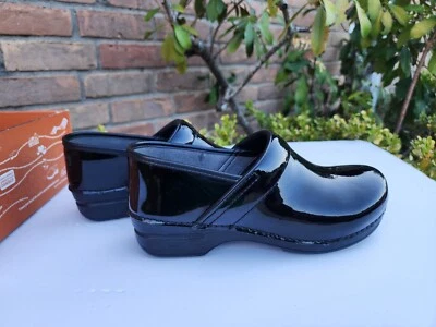 NEW Dansko Pro XP Clog Black Patent Leather Women size 40 US 9.5-10 - Image 1 of 4
