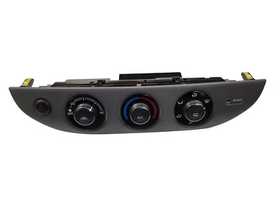 2002-2006 Toyota Camry AC Heater Climate Temperature Control Unit 55902-33520 - Image 1 of 4