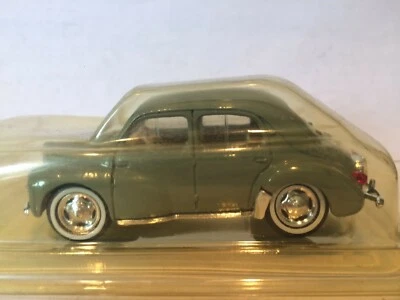 RENAULT 4CV SCALE 1/43 SOLIDO - Photo 1/4